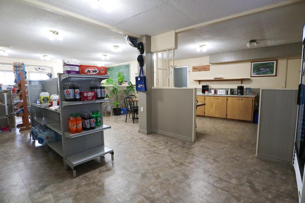 Atlantic Motel Berrys Mills ภายนอก รูปภาพ