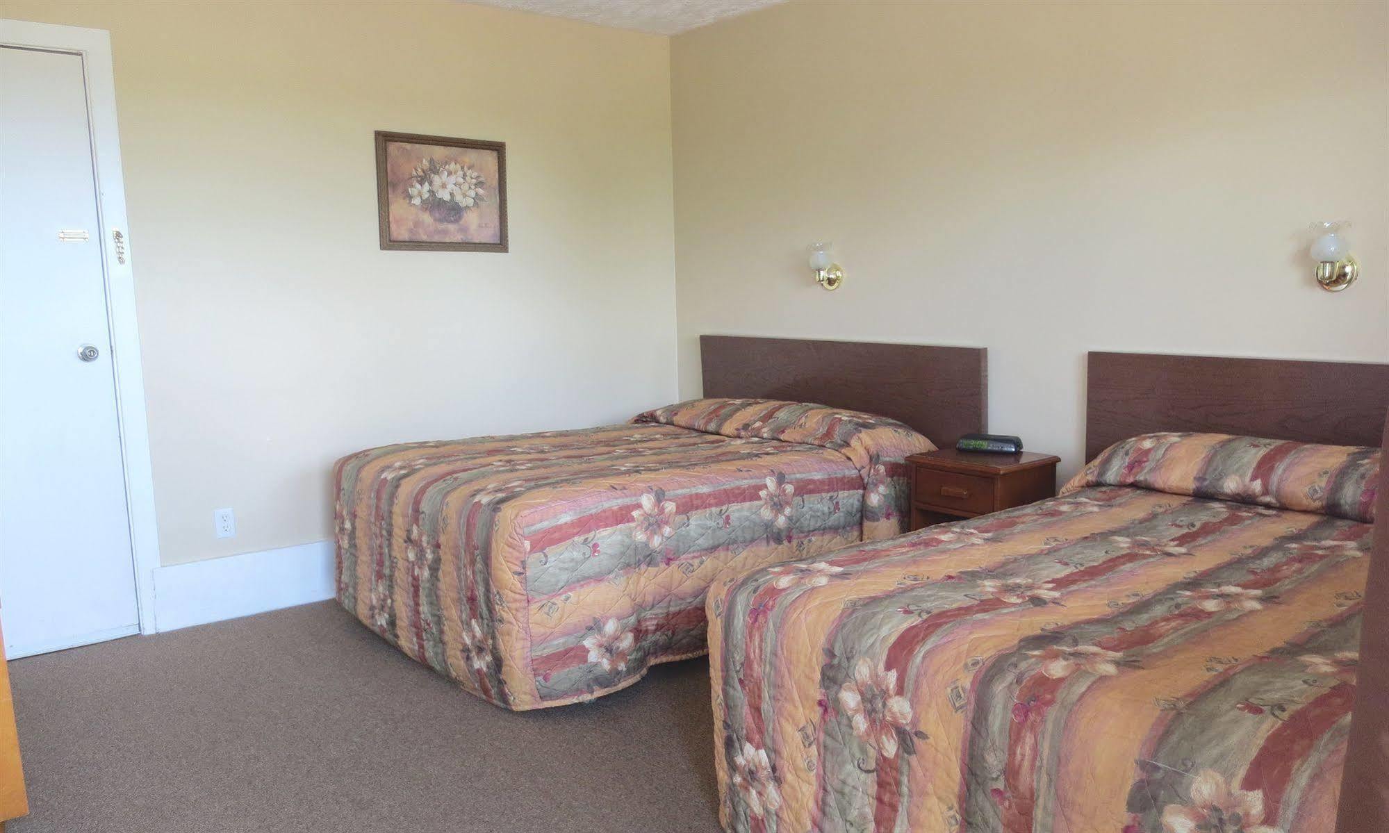 Atlantic Motel Berrys Mills ภายนอก รูปภาพ